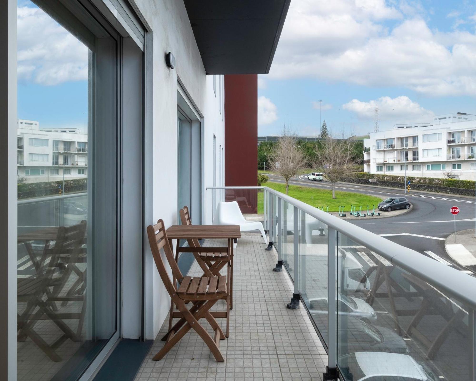 Paim Apartments Ponta Delgada Exteriör bild